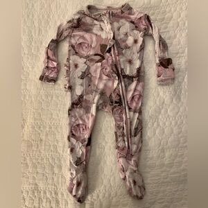 Posh Peanut Nikki Ruffled Zippered Footie One Piece. NB